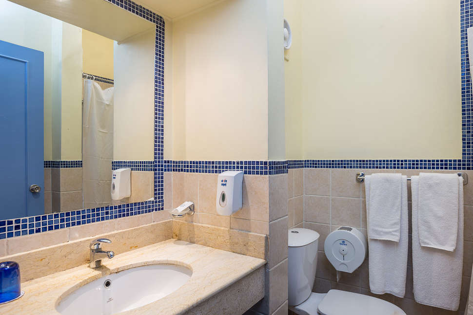 Ein Foto Captain's Inn Hotel