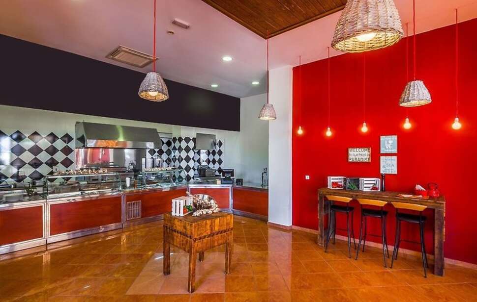 Een foto van de faciliteiten bij Kipriotis Panorama Hotel & Suites