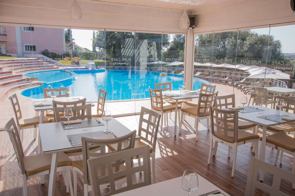 Een foto van de faciliteiten bij Longevity Cegonha Country Club
