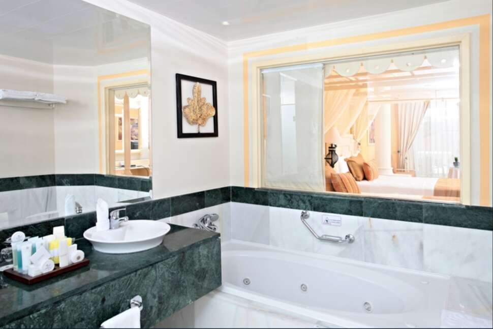 Een foto van Luxury Bahia Principe Bouganville