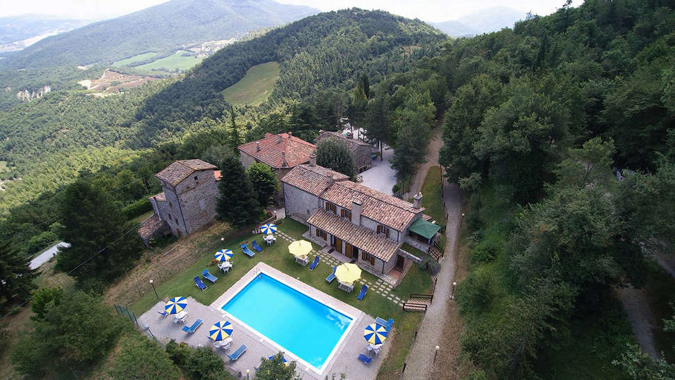 Een foto van het zwembad bij Agrituristica Monte Acuto