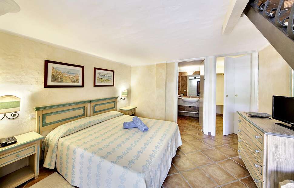 Ein Foto Colonna Hotel Du Golf