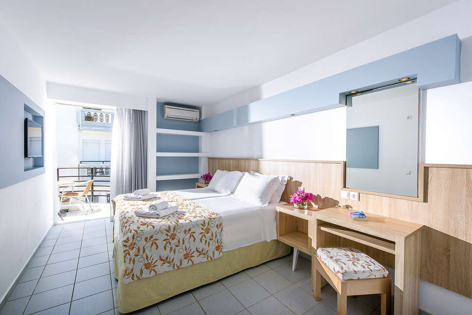Ein Foto Alia Beach Hotel