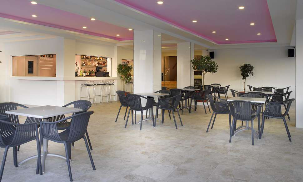Ein Foto von den Einrichtungen im Palladium Hotel Cala Llonga