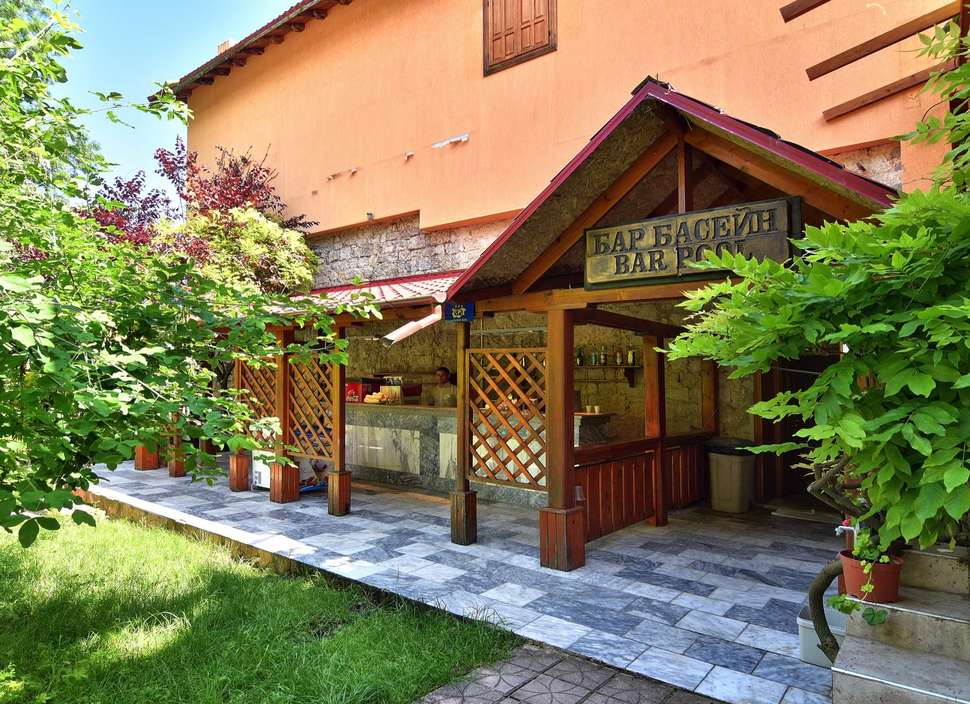 Een foto van Estreya Palace & Residence