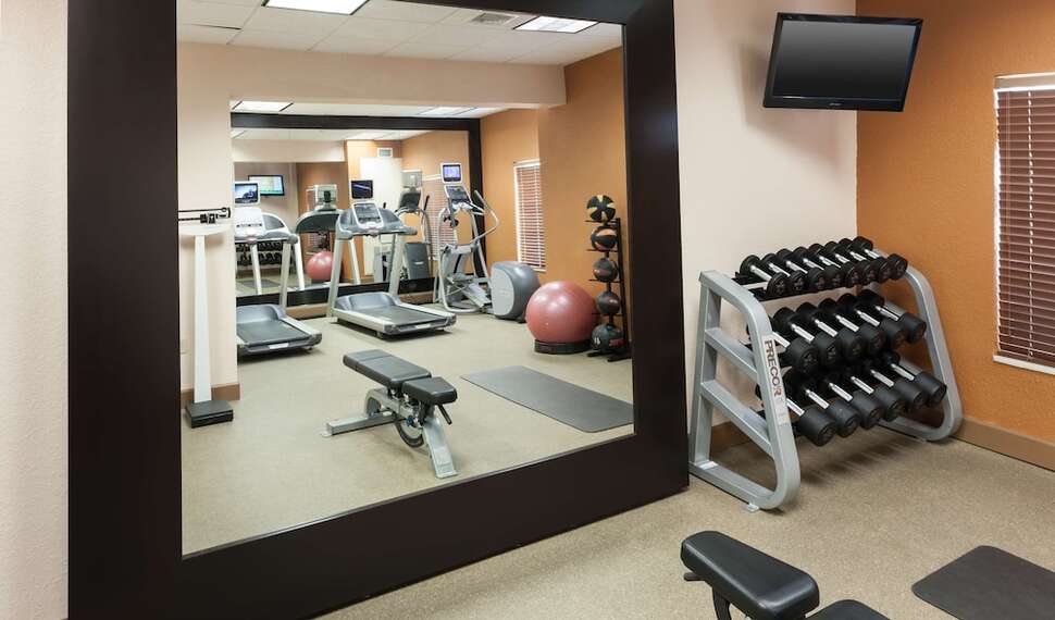 Ein Foto Homewood Suites Miami Airport Blue Lagoon