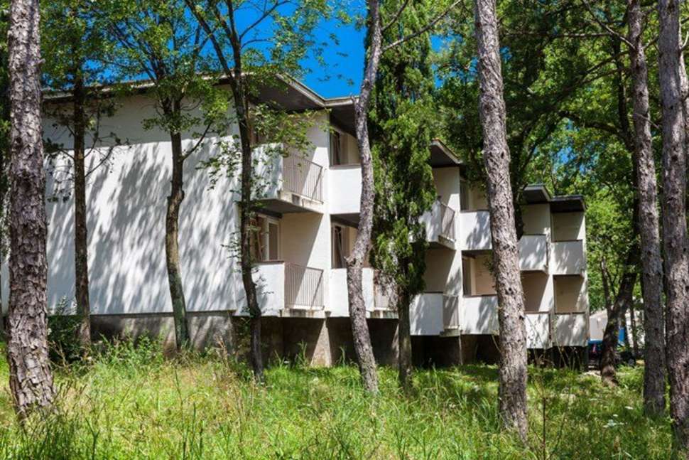 Een foto van de buitenkant van Pavilions Kacjak