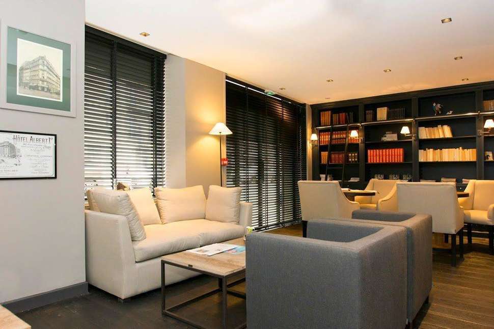 Een foto van het interieur van Hotel Albert 1er Paris
