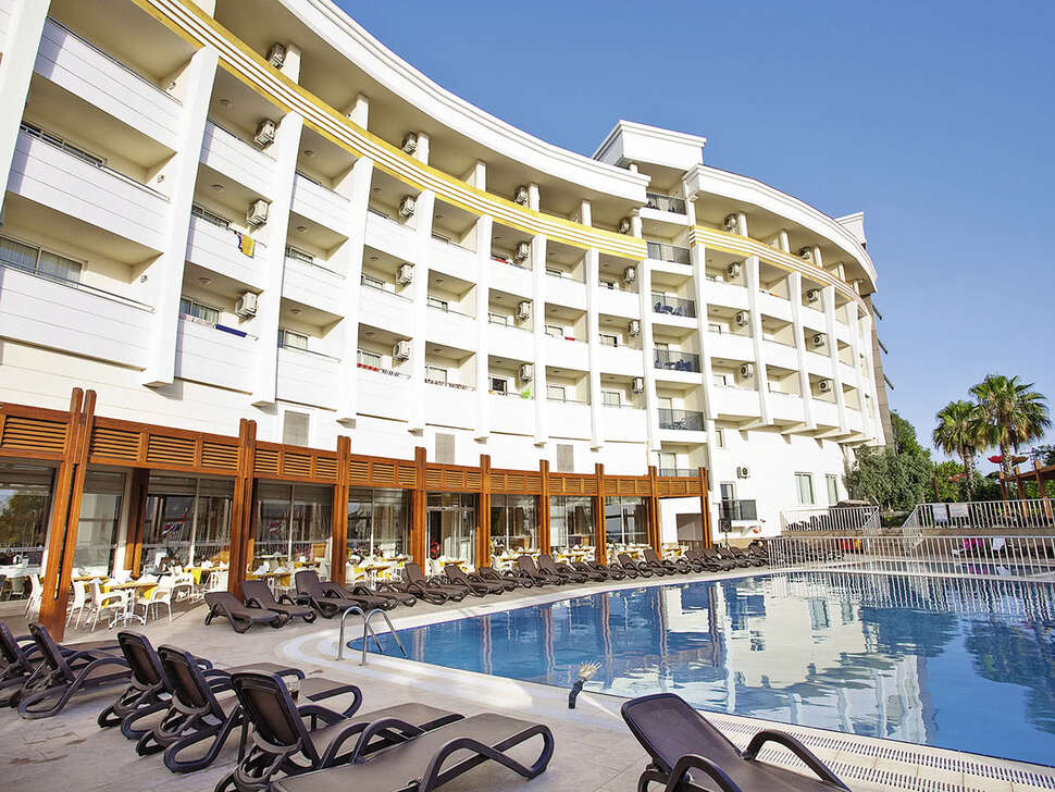 Een foto van het zwembad bij Side Alegria Hotel & Spa