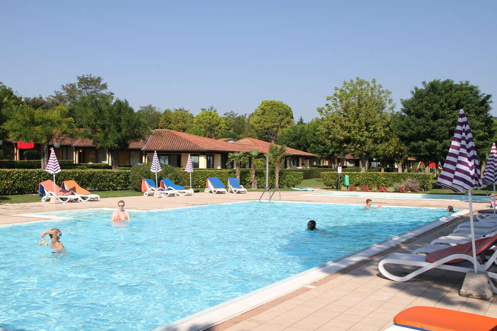 Een foto van een overzicht van Residence Le Corti del Lago