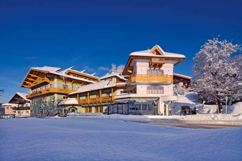 Ein Foto von der Außenansicht des Gasthof Obermair