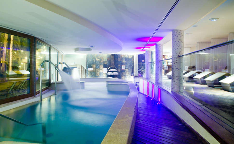 Een foto van het zwembad bij Hotel Nixe Palace