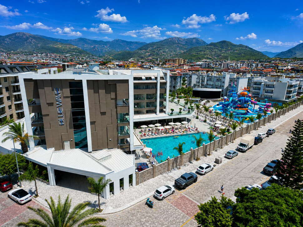 Een foto van Blue Wave Suite Hotel