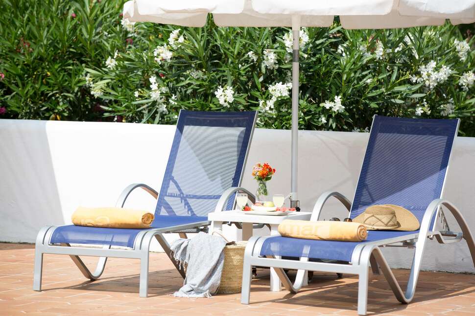Een foto van het terras bij Gavimar Cala Gran Costa del Sur Hotel & Resort