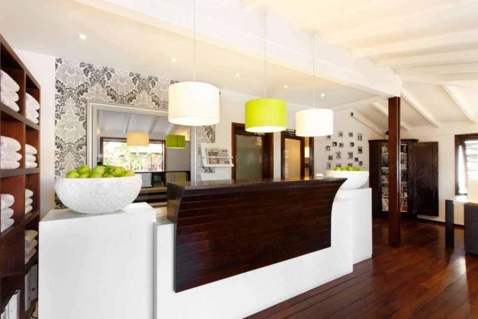 Een foto van het interieur van Papagayo Beach Resort