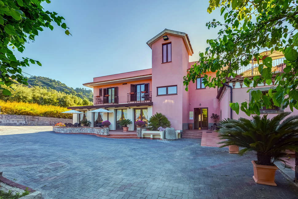 Een foto van de buitenkant van Casa delle Monache