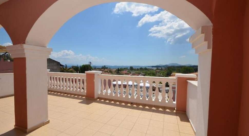 Ein Foto von der Außenansicht des Paradiso Apartments