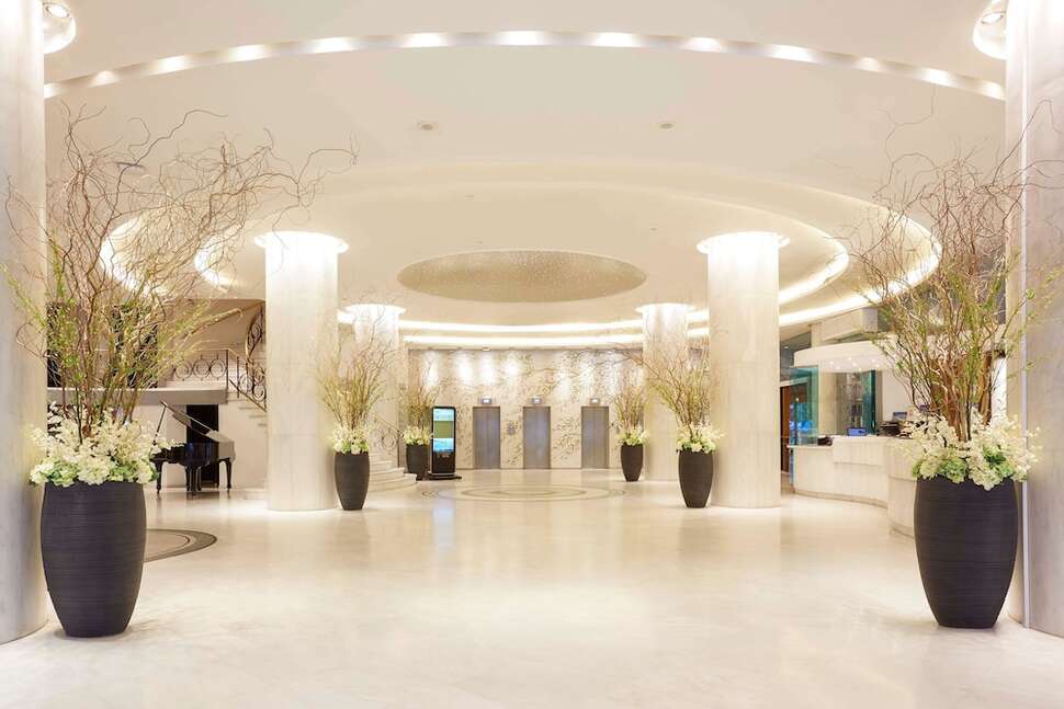 Ein Foto vom Innenbereich im Titania Hotel