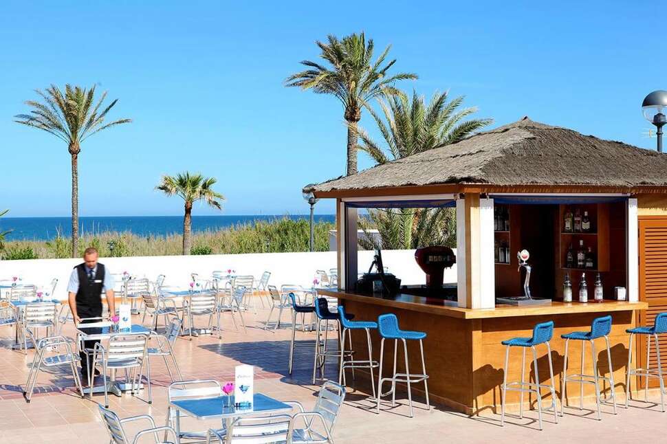 Een foto van de faciliteiten bij Hotel Playas de Guardamar