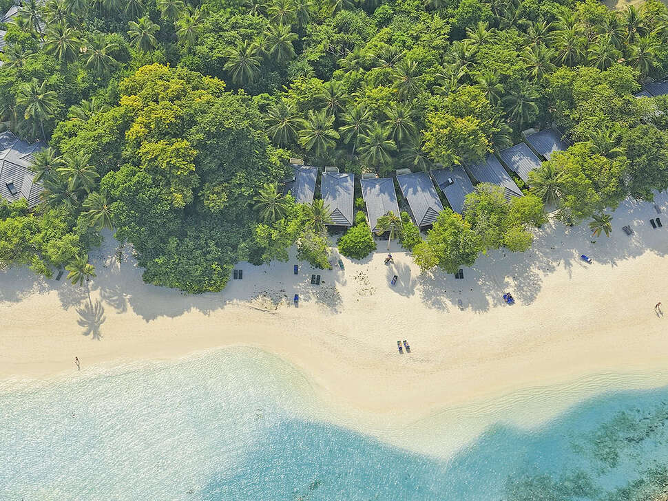 Een foto van het strand bij Royal Island Resort & Spa
