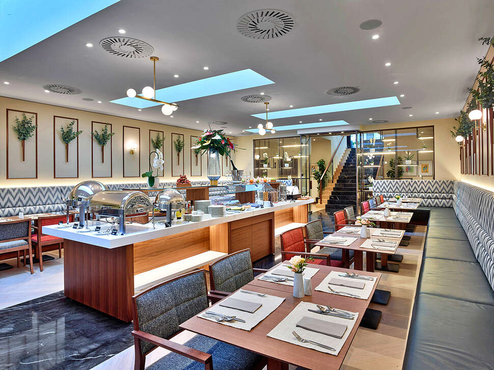 Ein Foto EST Grand Hotel Savoy