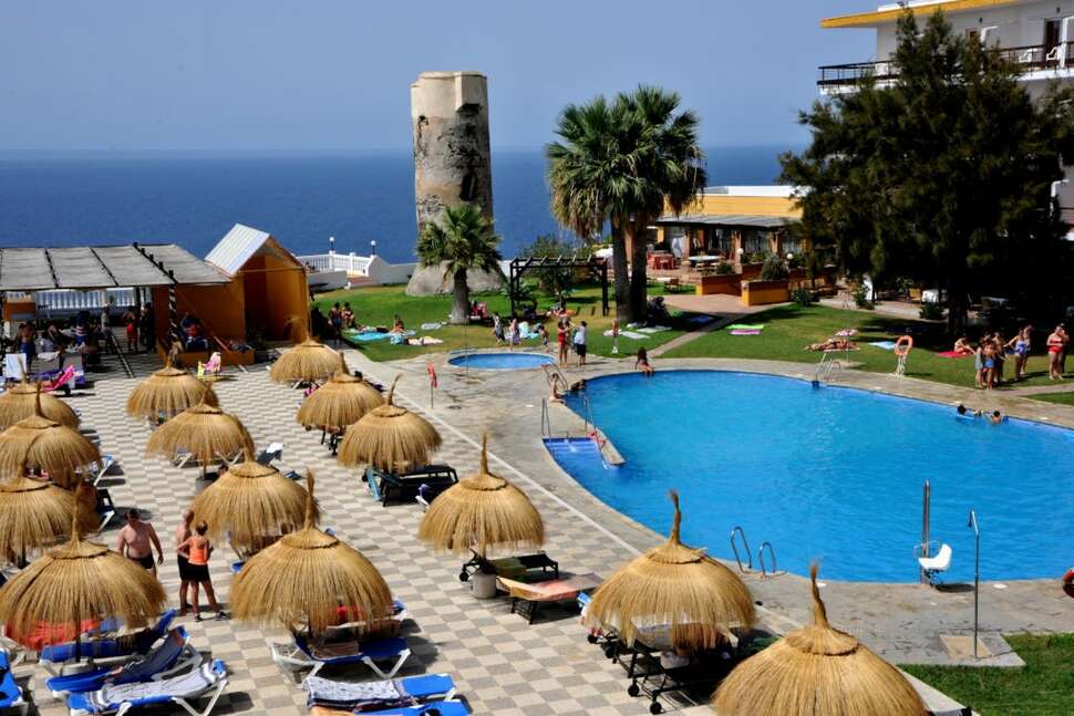 Een foto van Hotel Salobrena Suites