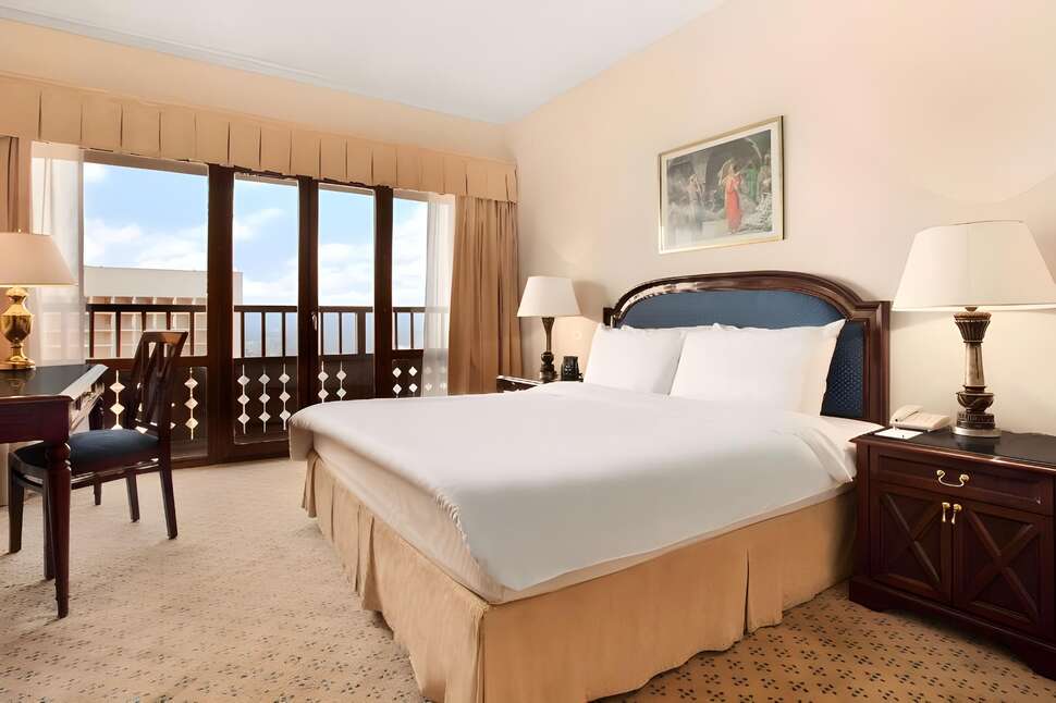 Ein Foto Hilton Cairo World Trade Center Residences