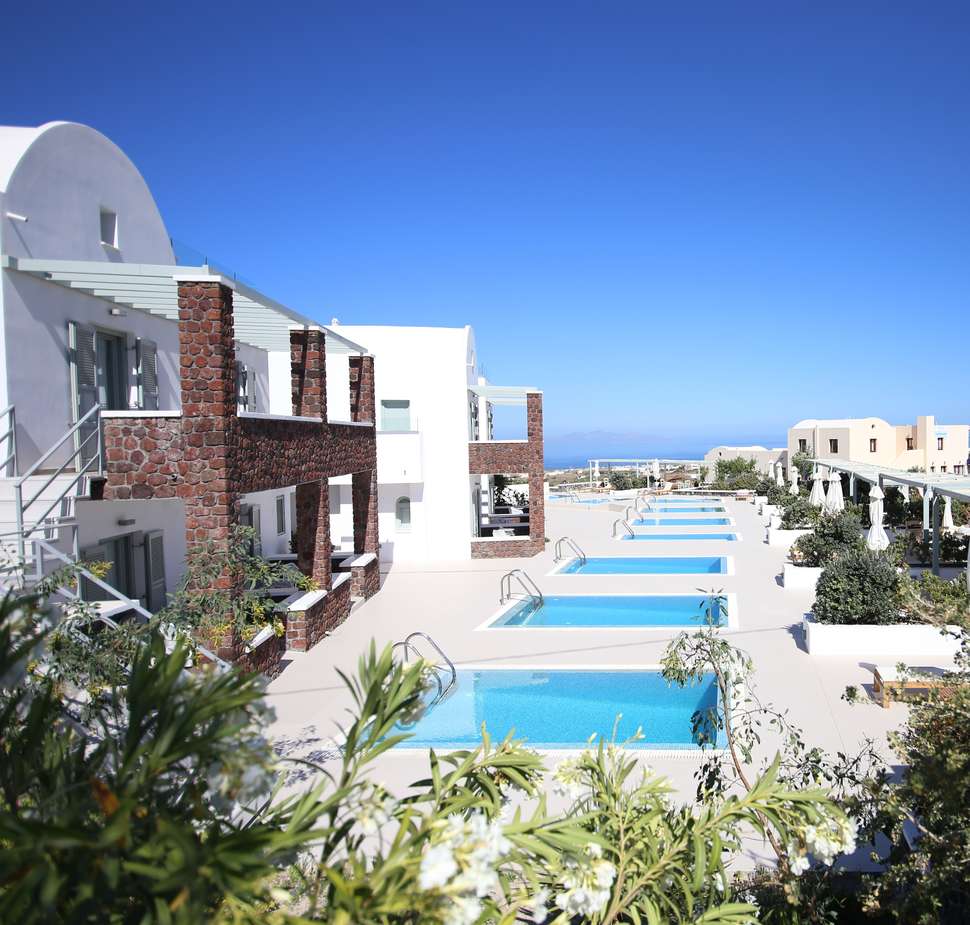 Een foto van de buitenkant van Astro Palace Hotel & Suites