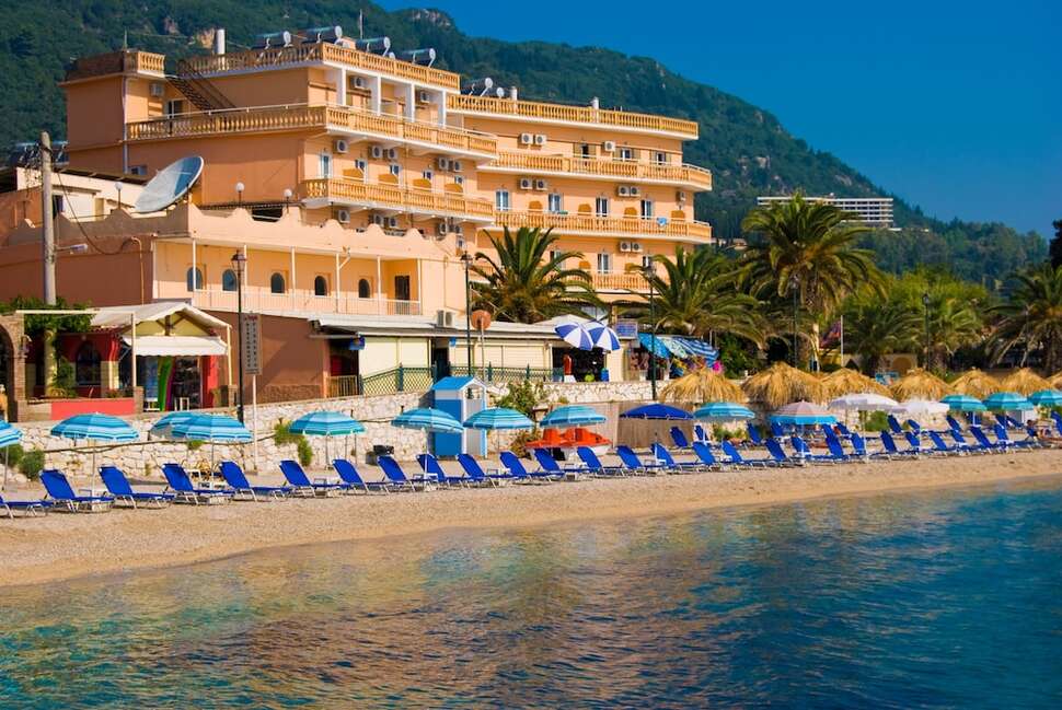 Ein Foto vom Strand beim Potamaki Beach Hotel