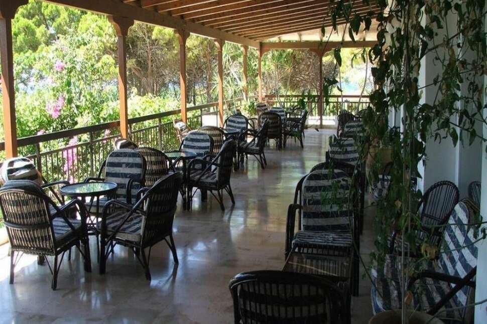 Ein Foto Irinna Hotel