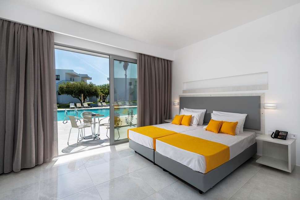 Een foto van Niriides Beach Hotel