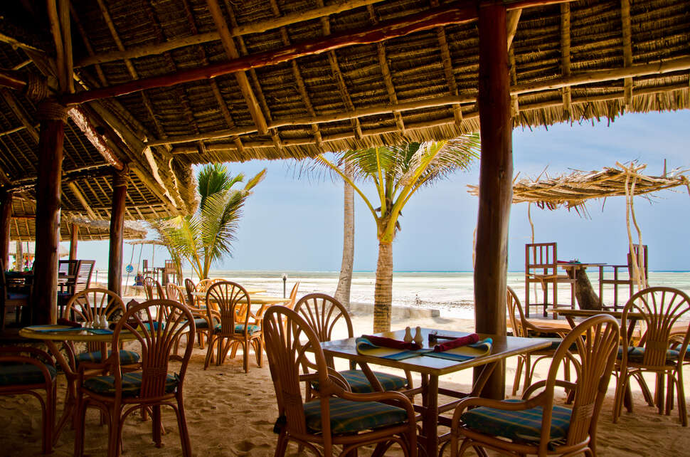 Ein Foto Bluebay Beach Resort & Spa
