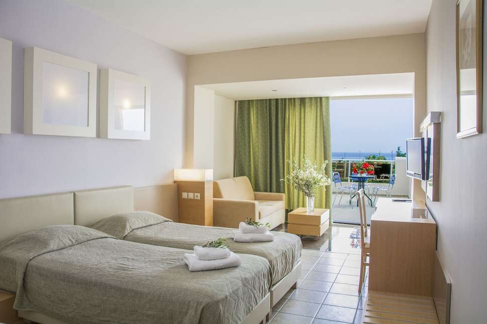 Een foto van Sovereign Beach Hotel