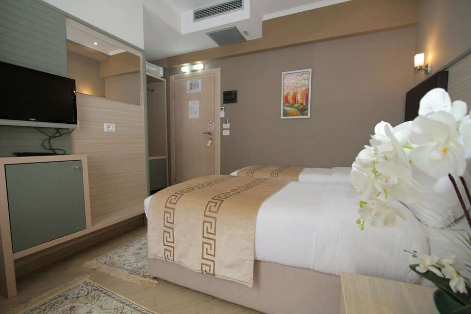 Een foto van Capital Tirana Hotel