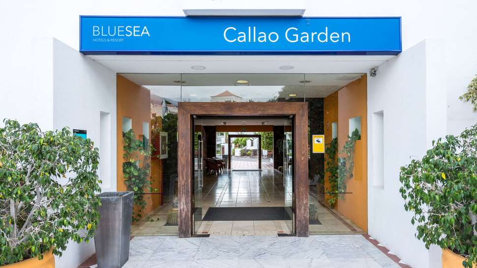 Een foto van de buitenkant van Blue Sea Callao Garden