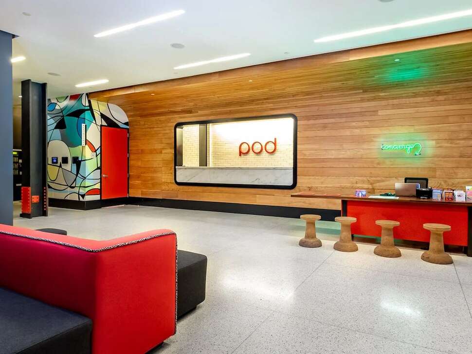 Een foto van het interieur van Pod 39 Hotel