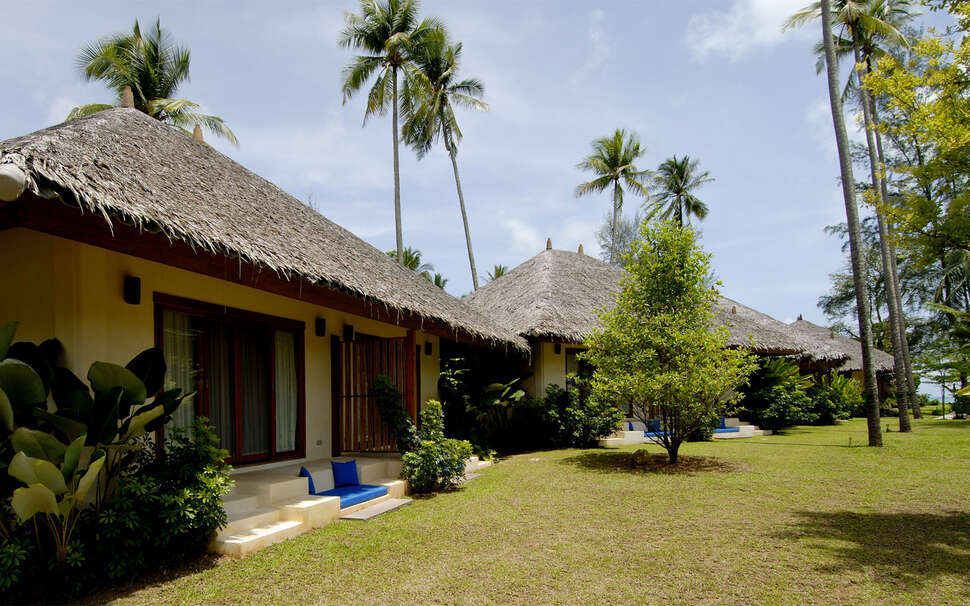 Een foto van de buitenkant van Bangsak Village
