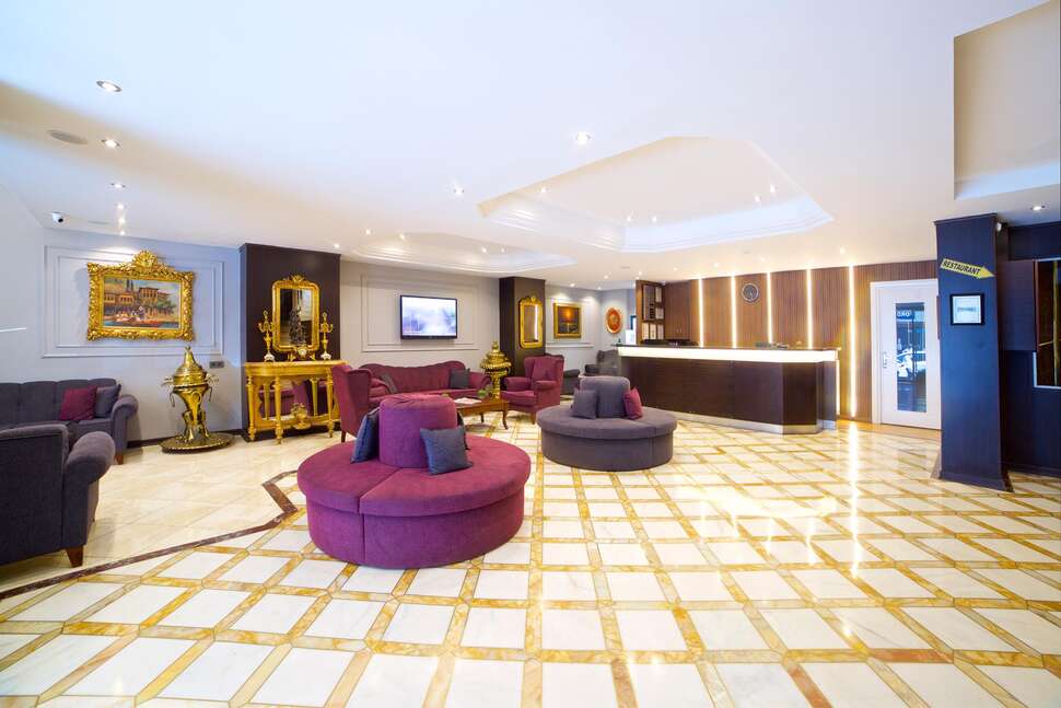 Ein Foto Grand Ant Hotel