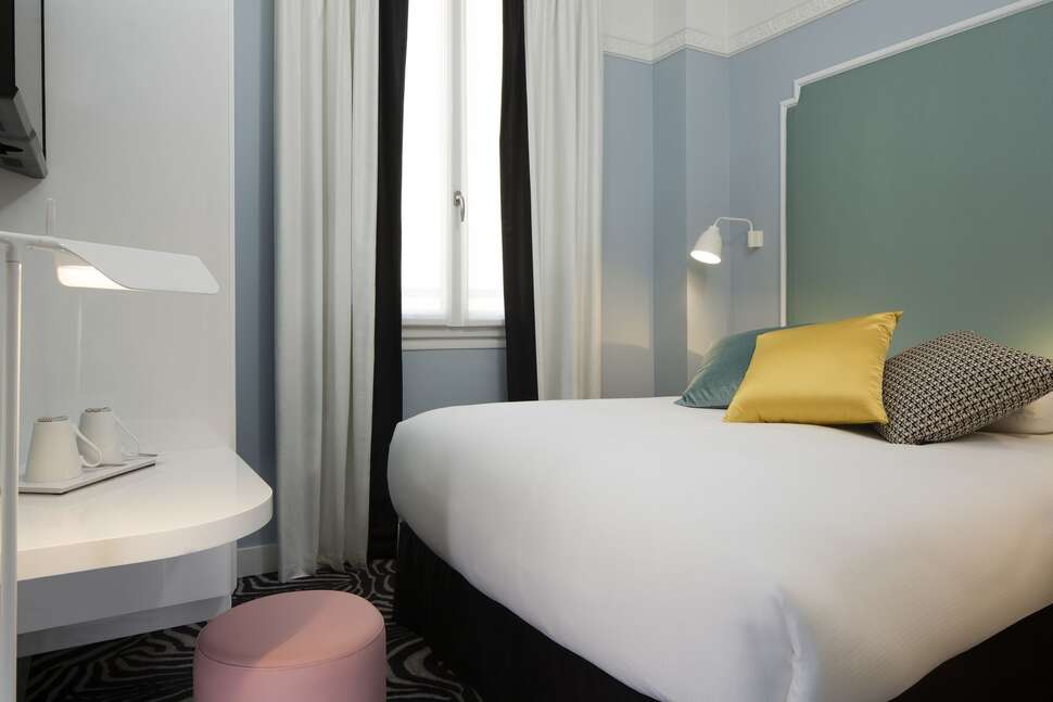 Ein Foto Hotel Pastel Paris