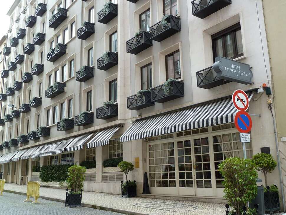 Ein Foto von der Außenansicht des Hotel Lisboa Plaza