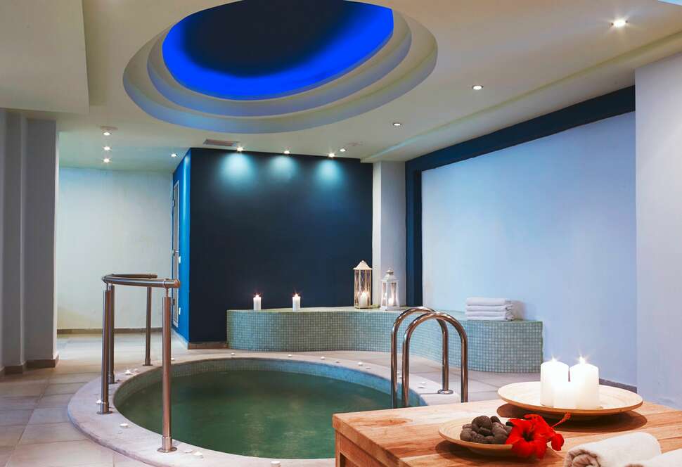 Ein Foto von den Einrichtungen im Afroditi Venus Beach Hotel & Spa