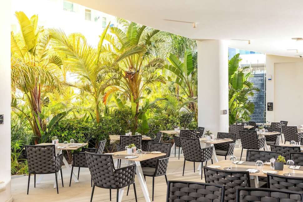Een foto van de faciliteiten bij Nissiblu Beach Resort