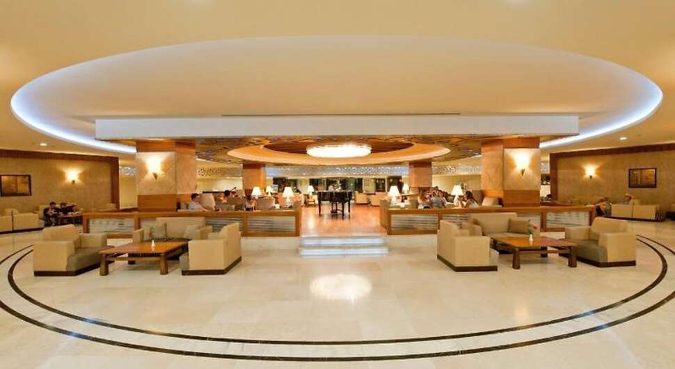 Een foto van het interieur van Hotel Kaya Belek