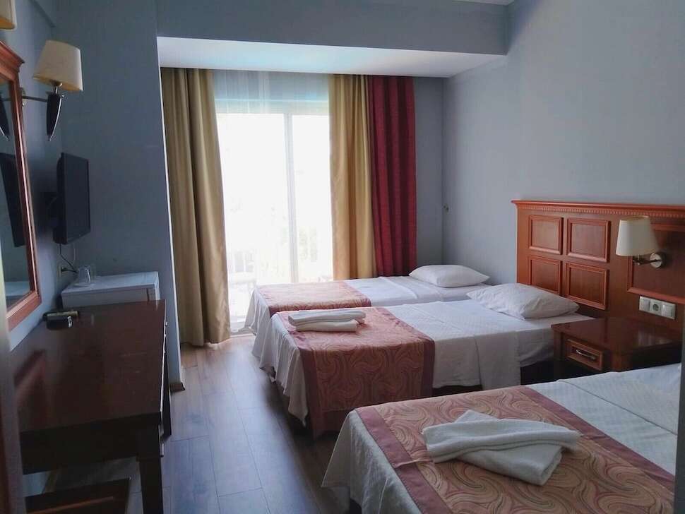 Grand Nar Hotel