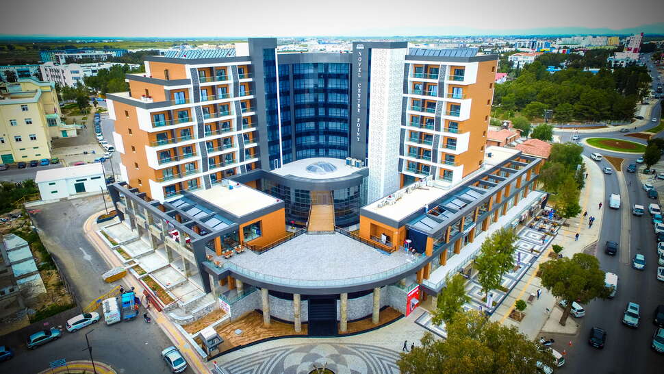 Novel Centre Point Hotel.