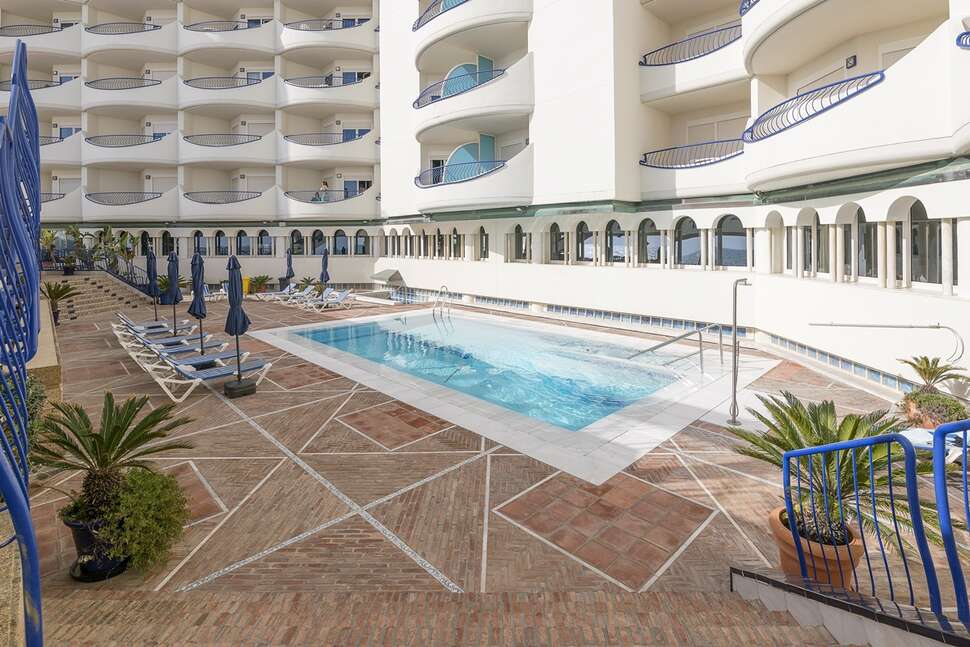 Hotel Playa Victoria.