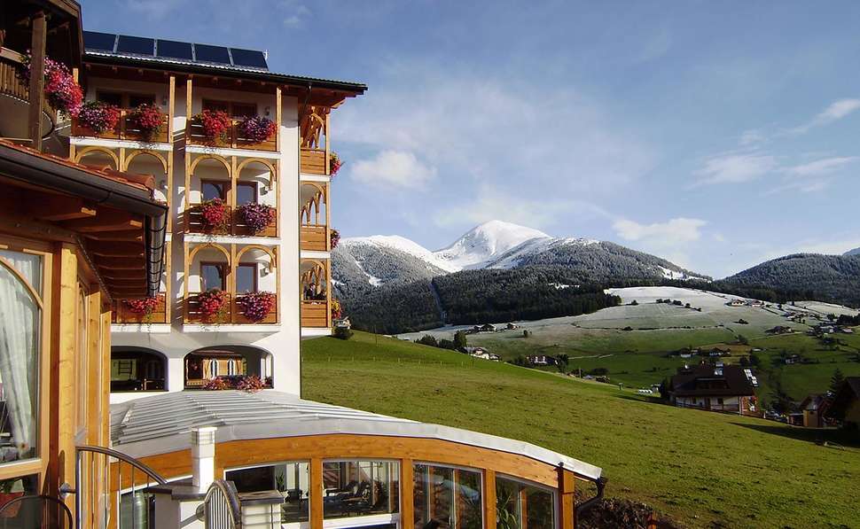 Alpenfrieden Hotel.