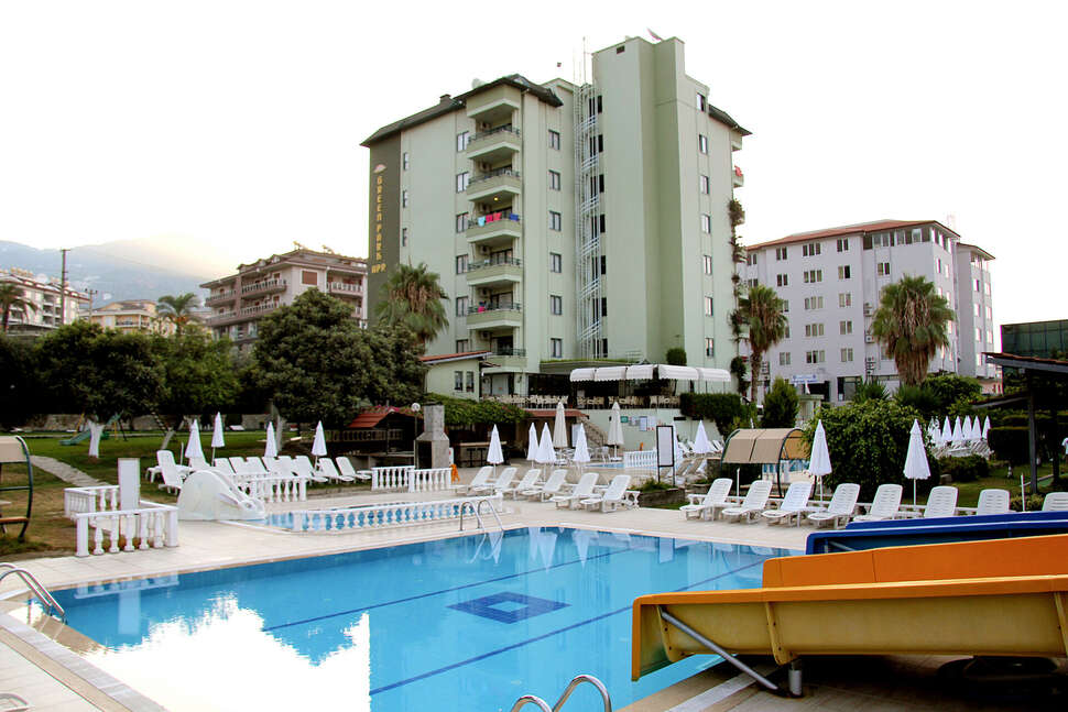 Aparthotel Green Park