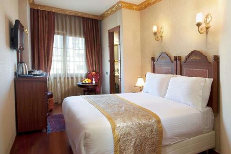 Hotel Sapphire