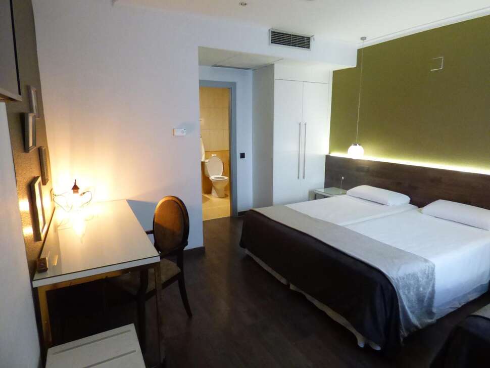 Hotel Moderno BCN